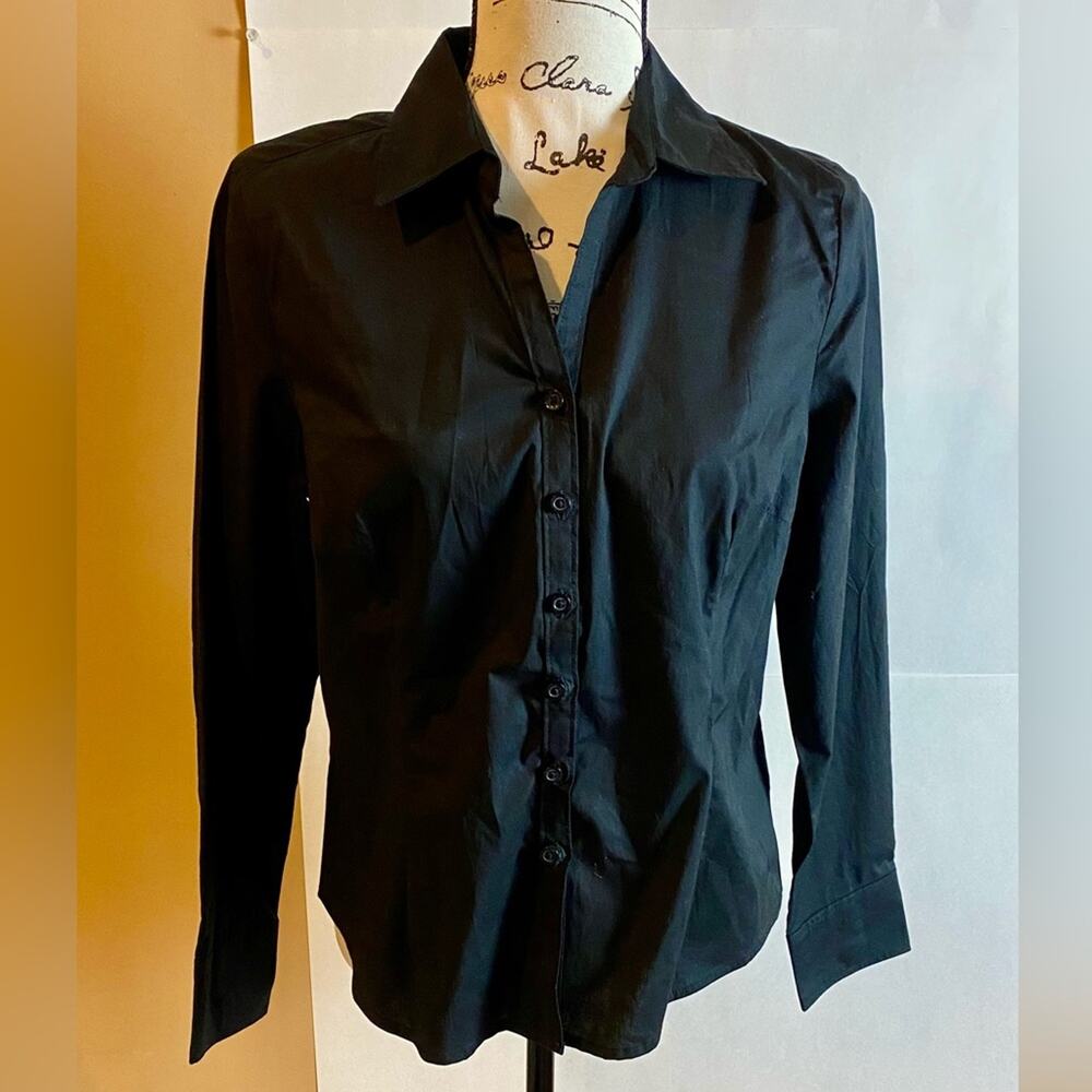 Cute Traditions Long Sleeve Stretch Extensible Collared Shirt. Black. 8P. NWT.